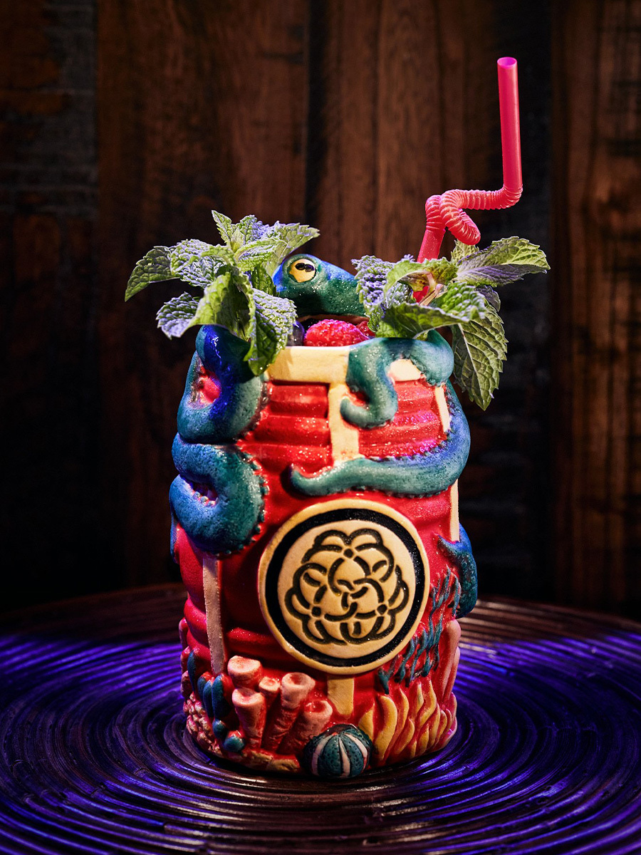 アクセサリー tikitiki Tiki Mug: Port Light Ceramic Mug - by Munktiki Imports… | mytiki.life